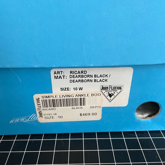 Fluevog, Ricard, size 10 - Picture 6 of 6